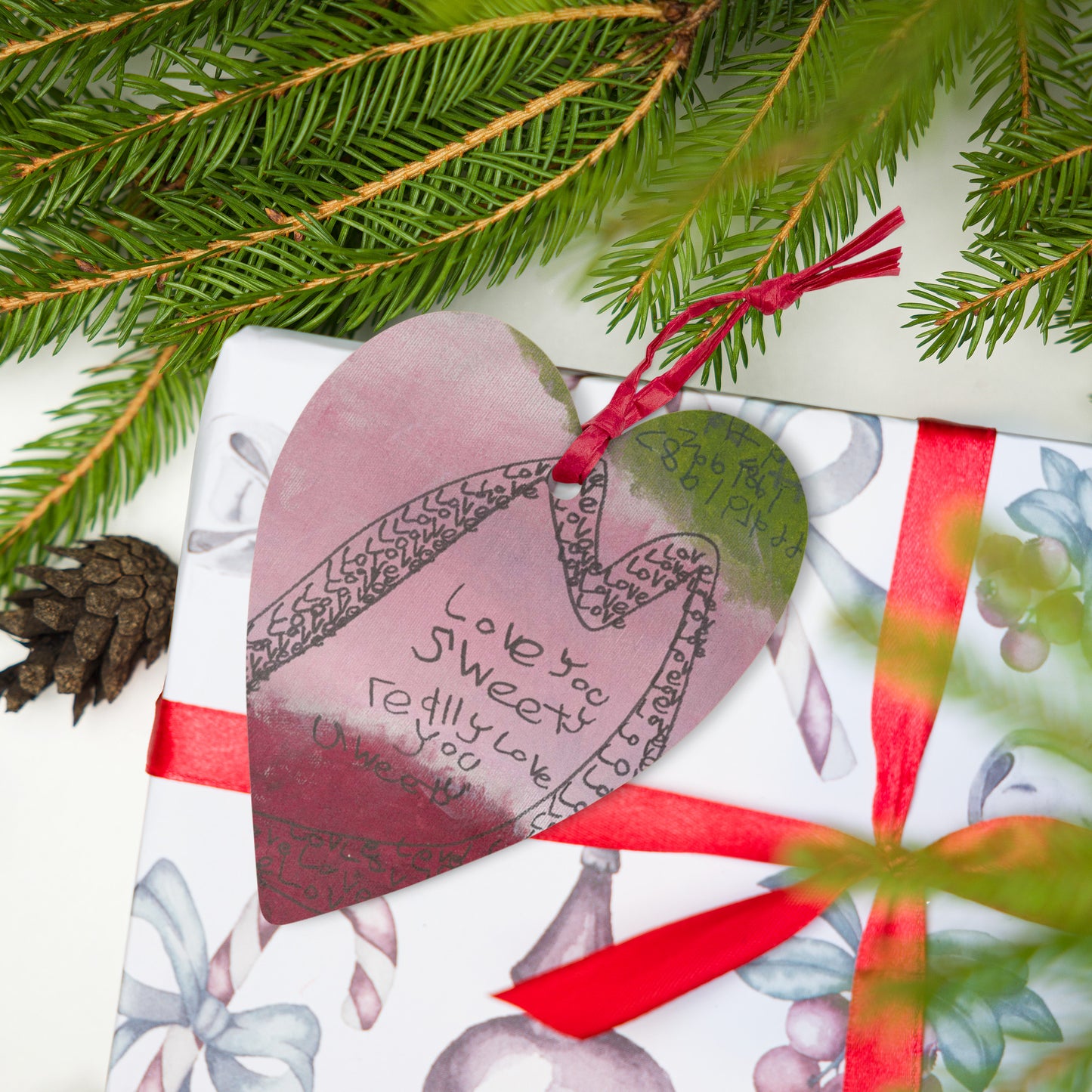 Wooden ornament & magnet - "Love and True Love"